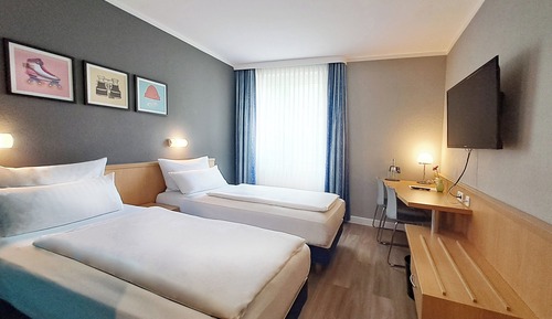 Habitación estándar, 2 camas individuales (Up to 3 Guests)
