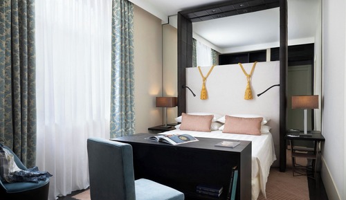 Habitación superior, 1 cama de matrimonio, no fumadores