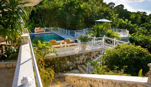 Villa clásica, 4 habitaciones, piscina privada