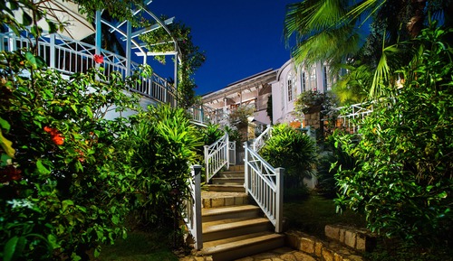 Villa clásica, 5 habitaciones, piscina privada
