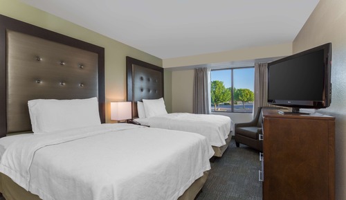 Suite, 2 habitaciones, no fumadores (1 King and 2 Double Beds)