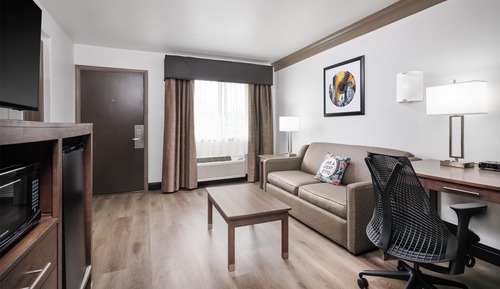 Suite, 1 cama de matrimonio grande, no fumadores, frigorífico y microondas (with Sofabed)