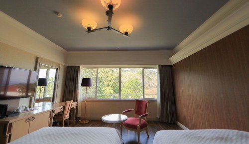Habitación superior con 2 camas individuales, no fumadores, vistas al jardín