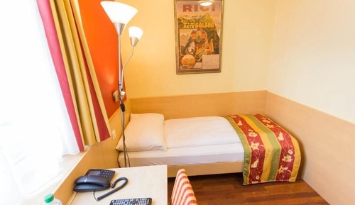 Habitación estándar con 2 camas individuales