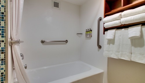 Habitación estándar, 1 cama de matrimonio grande (Communications Accessible)