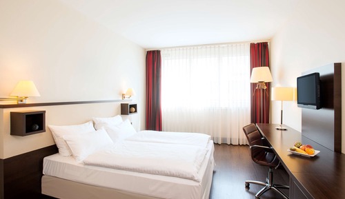 Habitación superior (Extra Bed 2 adults + 1 child)