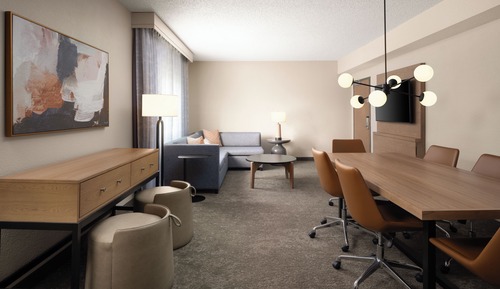 Hospitality Suite, 1 King Bed