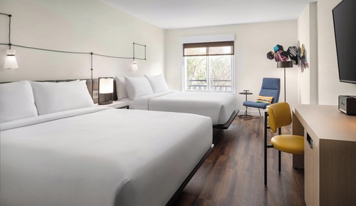 Breezy, Habitación, varias camas