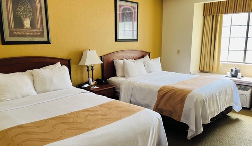 Habitación, 2 camas de matrimonio, accesible para personas con discapacidad, no fumadores