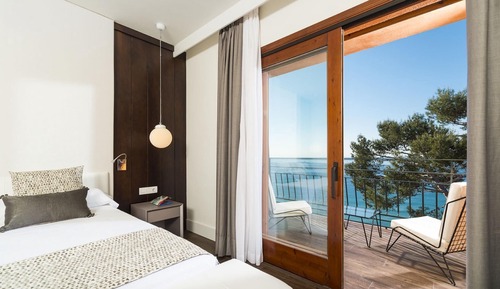 Habitación exclusiva, terraza, vistas al mar