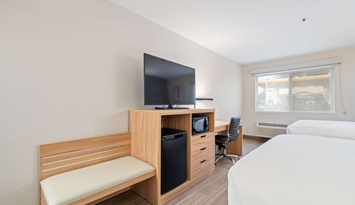 Habitación estándar, 2 camas de matrimonio, accesible para personas con discapacidad