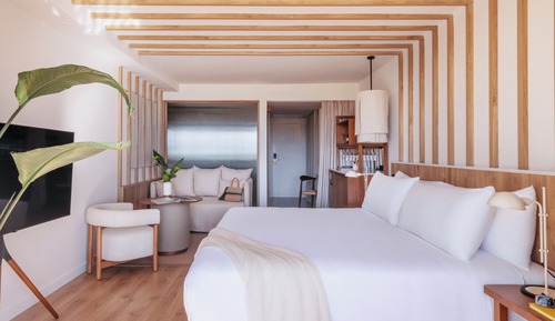 Habitación (Always ME)