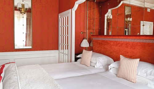Deluxe Double or Twin Room (Helvetia)