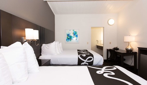 Habitación estándar, 2 camas de matrimonio, no fumadores, frigorífico y microondas