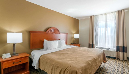 Habitación estándar, 1 cama de matrimonio grande con sofá cama, no fumadores