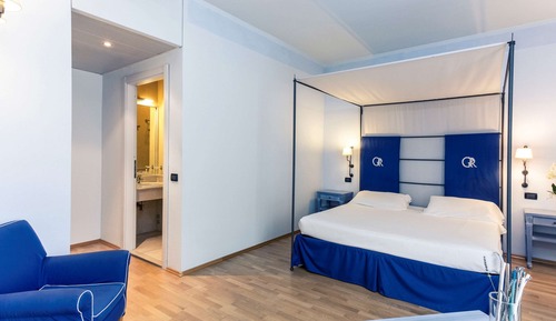 Habitación cuádruple Deluxe