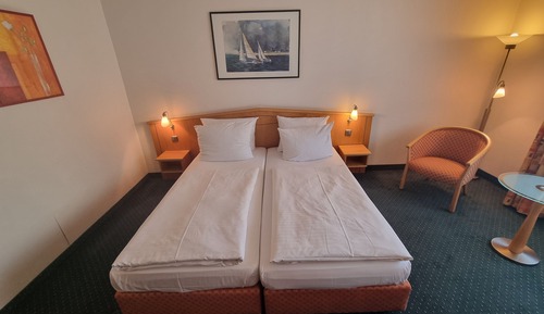 Habitación con 1 cama doble o 2 individuales
