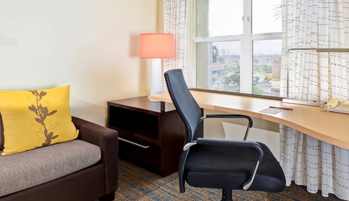Suite, 1 habitación (Mobility/Hearing Accessible, Tub)