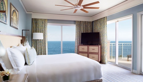 Suite presidencial, varias camas, frente al mar