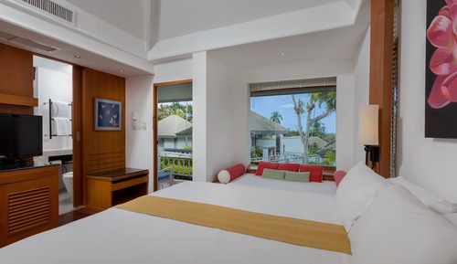 Habitación superior, 1 cama de matrimonio grande, vistas al jardín