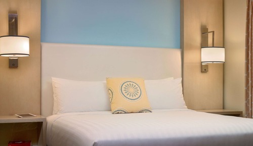 Suite estudio, 1 cama de matrimonio grande, accesible para personas con discapacidad (Tub)
