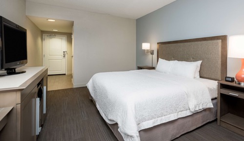 Habitación, 1 cama de matrimonio grande, accesible para personas con discapacidad, bañera