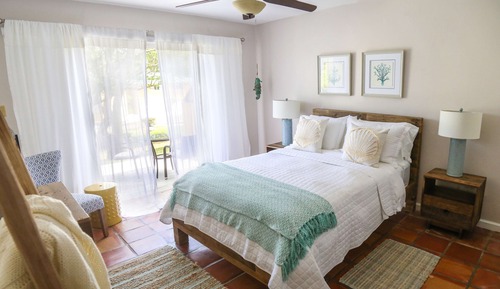 Habitación superior, 1 cama de matrimonio, terraza, vistas al jardín
