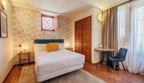 Habitación estándar con 1 cama doble o 2 individuales