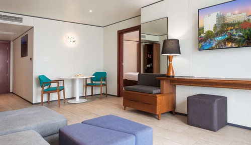 Suite ejecutiva, 1 cama de matrimonio grande con sofá cama (Ultimate Adults-Only One Bedroom Ocea)