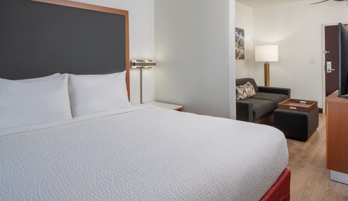Estudio, 1 cama de matrimonio grande con sofá cama, no fumadores (Mobility Accessible, Tub)