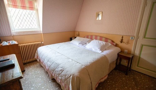 Suite familiar, baño privado, vistas al jardín (Marie Antoinette)