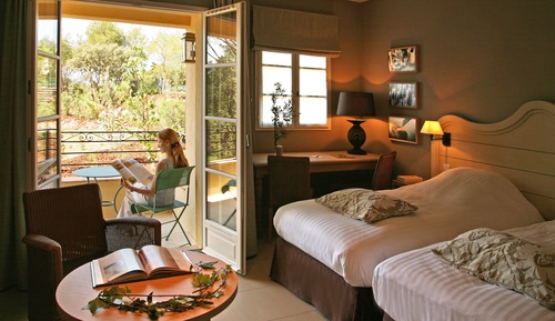 Habitación doble, vistas a la montaña