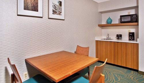 Suite ejecutiva, 2 camas dobles (Hearing Accessible)