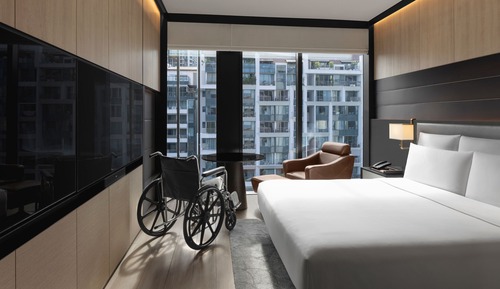 Habitación clásica, 1 cama de matrimonio grande, bañera accesible