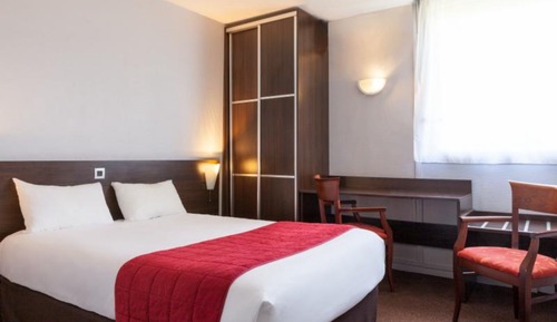 Habitación estándar con 1 cama doble o 2 individuales