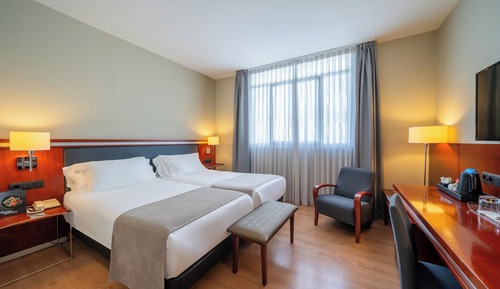 Habitación triple estándar (2 adults + 1 child)