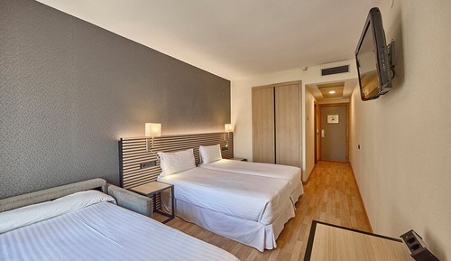 Habitación triple básica