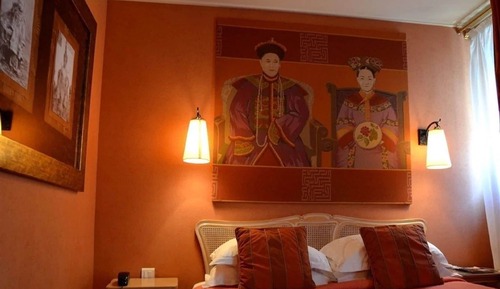 Habitación clásica con 2 camas individuales