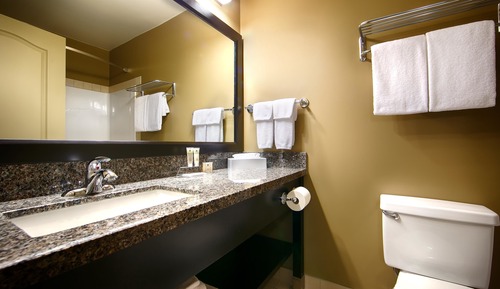 Habitación estándar, 2 camas de matrimonio, accesible para personas con discapacidad (1st Floor)