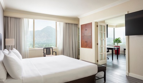 Suite, 1 habitación, no fumadores, planta ejecutiva (TwoBay Suite)