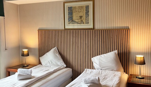 Estudio, balcón (Twin Beds)