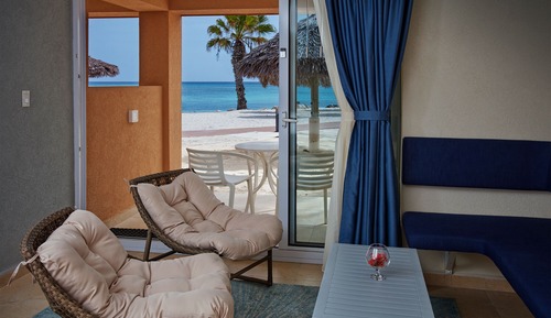 Habitación Deluxe, 1 cama de matrimonio grande, frente al mar