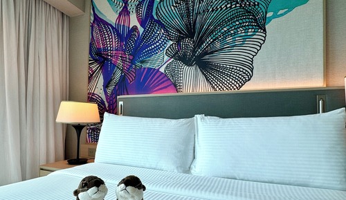 Habitación Premier doble, 1 cama de matrimonio grande (Club Waterfront, Newly renovated room)