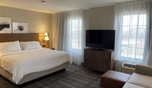Suite estudio, 1 cama de matrimonio, bañera accesible, cocina (Communications Accessible)