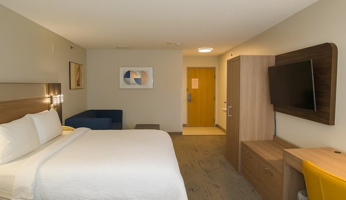 Suite, 1 cama de matrimonio grande con sofá cama (Communication, Accessible Tub)