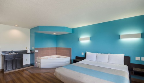 Suite Deluxe, 1 cama de matrimonio grande, no fumadores, bañera de hidromasaje