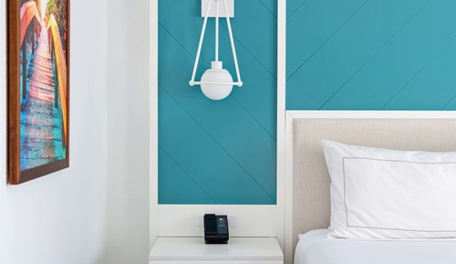 Suite con cama de matrimonio extragrande