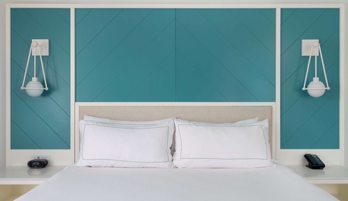 Suite, 1 cama de matrimonio grande, accesible para personas con discapacidad (Roll-In Shower)