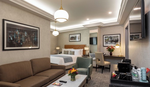 Deluxe Junior Suite, 1 King Bed 