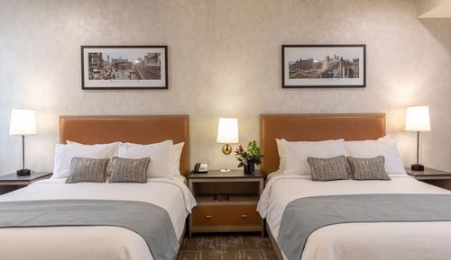 Deluxe Room, 2 Full Beds 